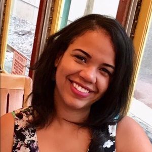 Meet your Posher, Ana